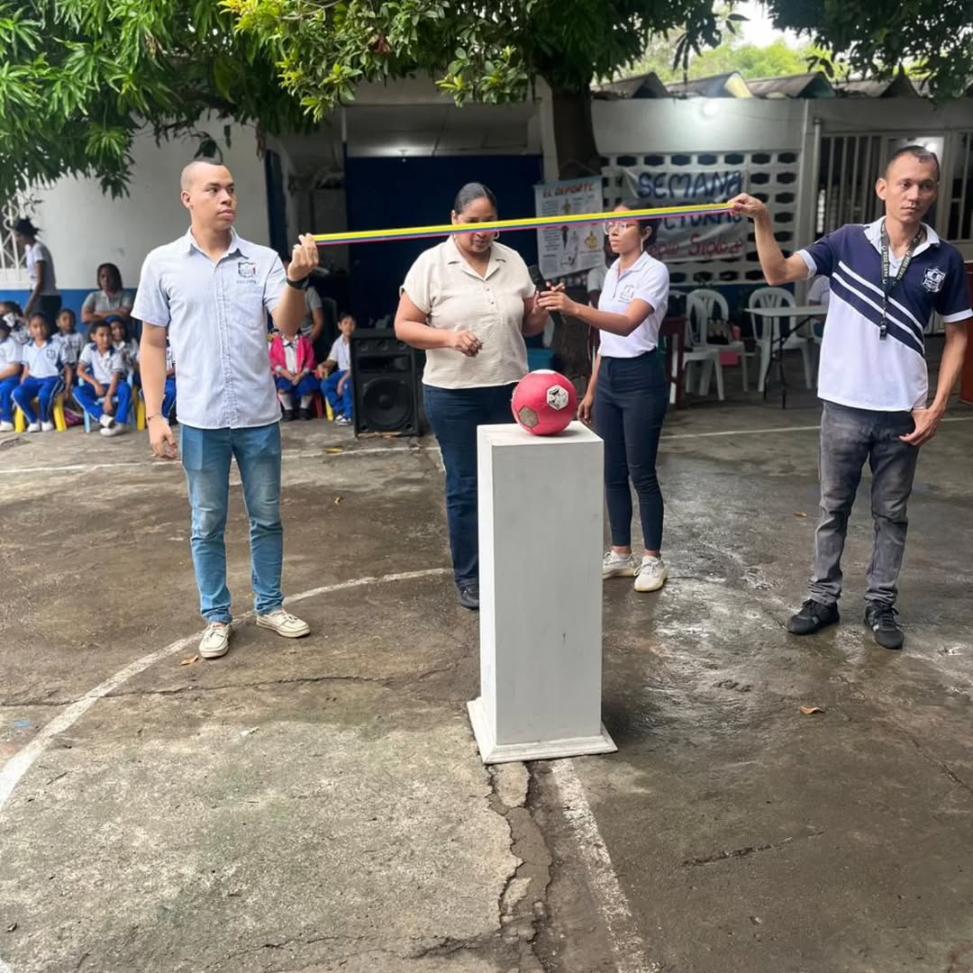 Inauguración semana cultural